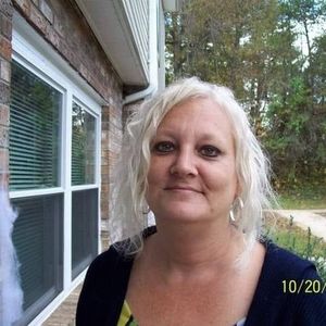 Meet your Posher, Tina